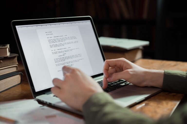 perbedaan content writing dan copywriting