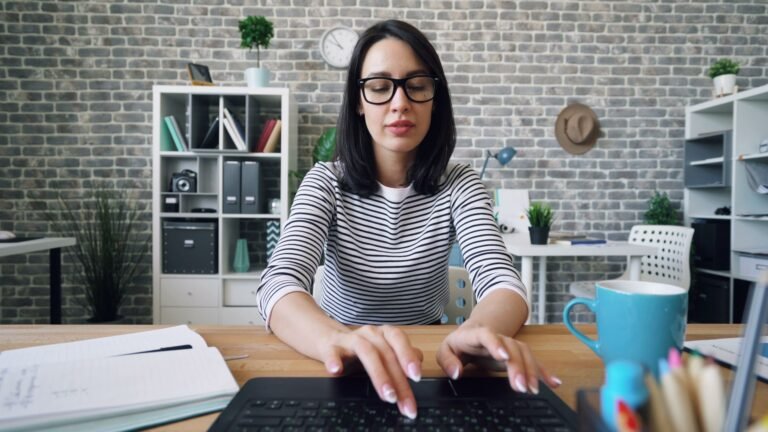 gambar orang self employed